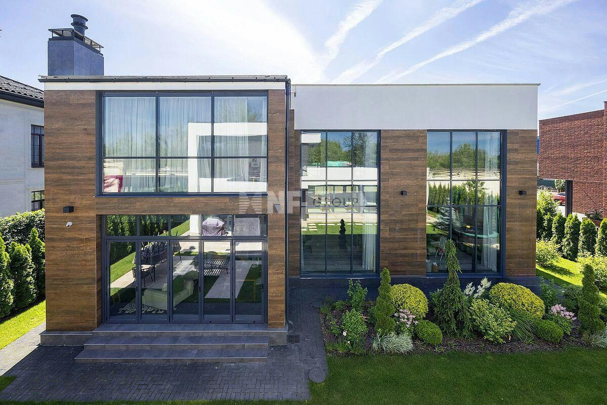 «Ренессанс парк» (Renessans park)