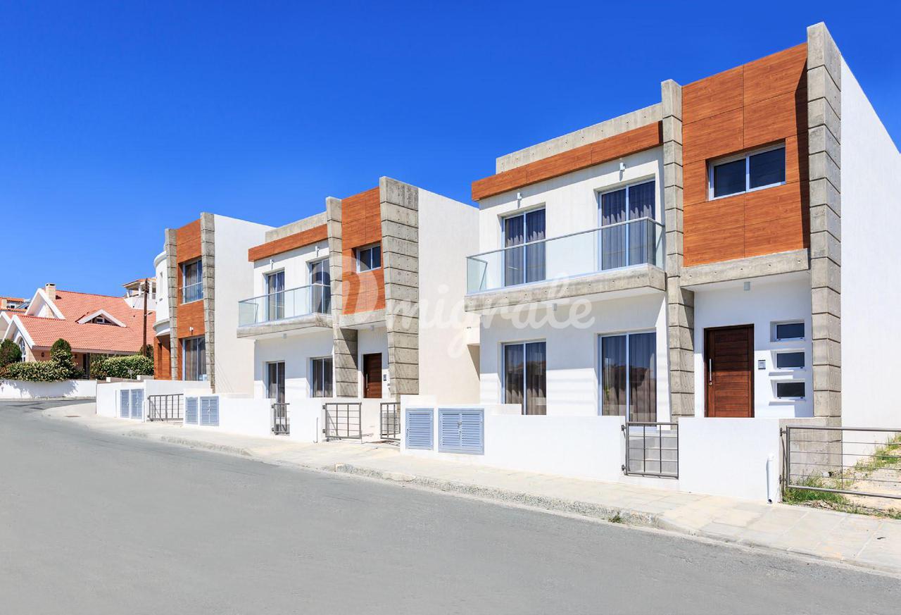 Вилла в жилом комплексе в престижном пригороде Лимасола (Mayford Homes)