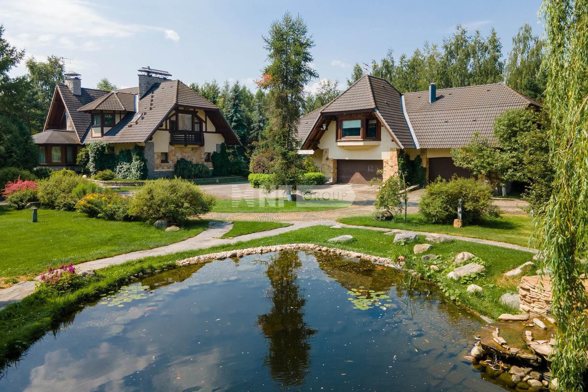 «Глухово» (Glukhovo)