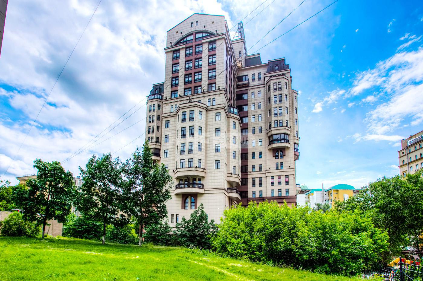 Grubber House (Груббер Хаус)