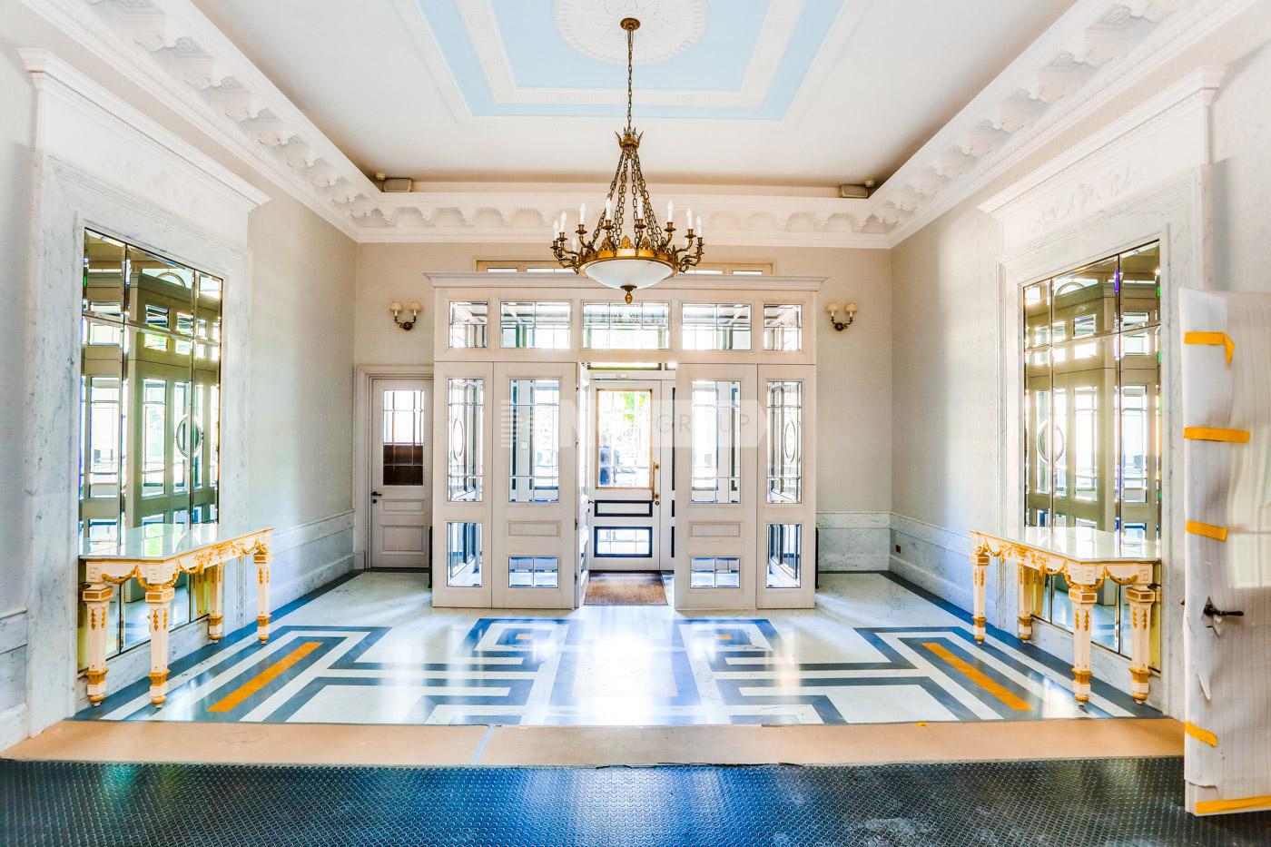 Входная группа