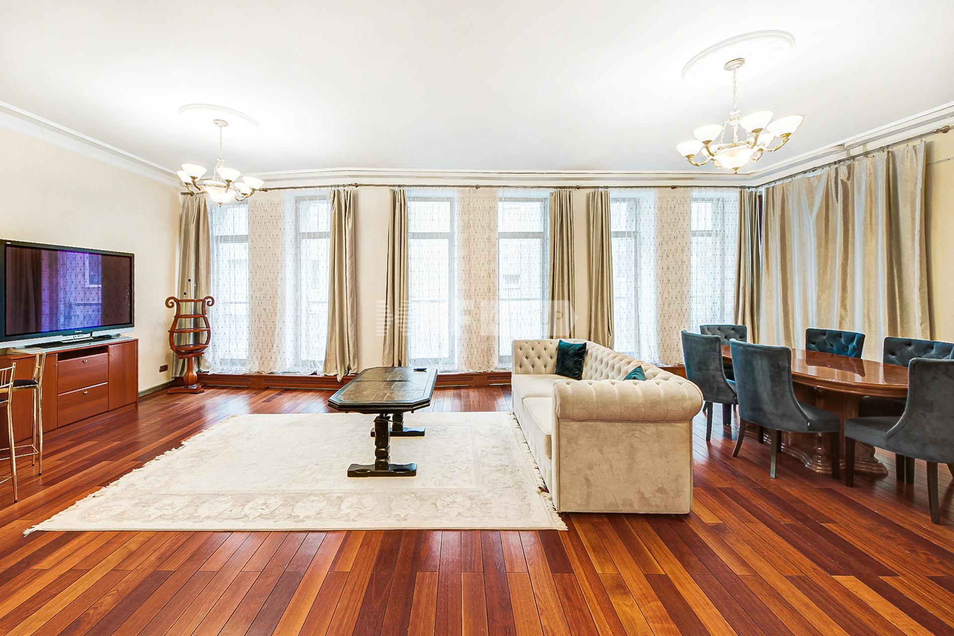 «Дом Пороховщикова» (Дом Пороховщикова)