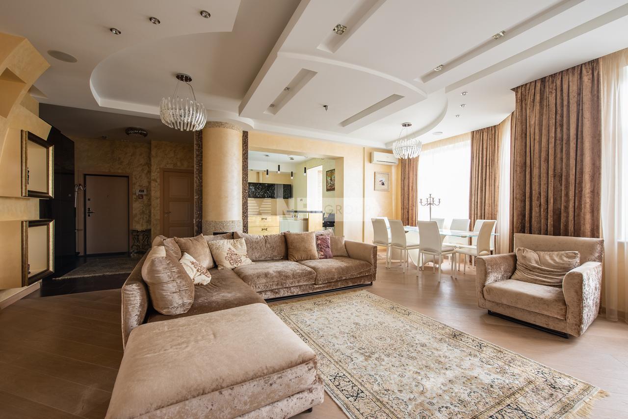 «Шуваловский» (Шуваловский)