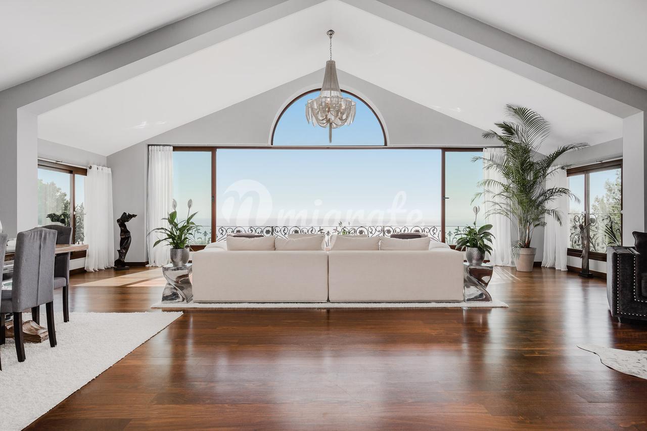 Вилла в La Montua, Marbella, Malaga