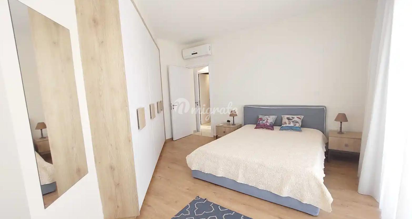 Квартира с 2 спальнями в туристическом районе Муттаджиака, Лимассол
 (2 Bedroom Apartment in Mouttagiaka Tourist Area, Limassol)