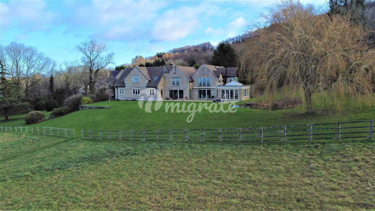 Вилла в Leckhampton Hill, Cheltenham, Gloucestershire, GL53