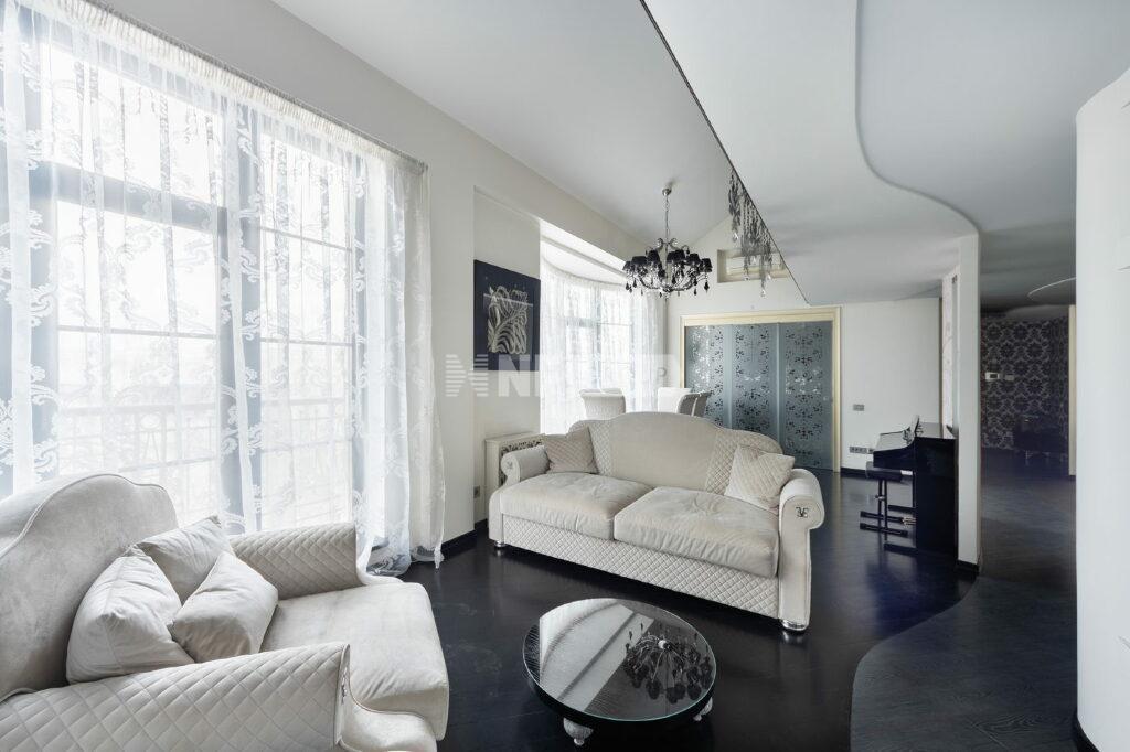 Green Hills (Грин Хилс)