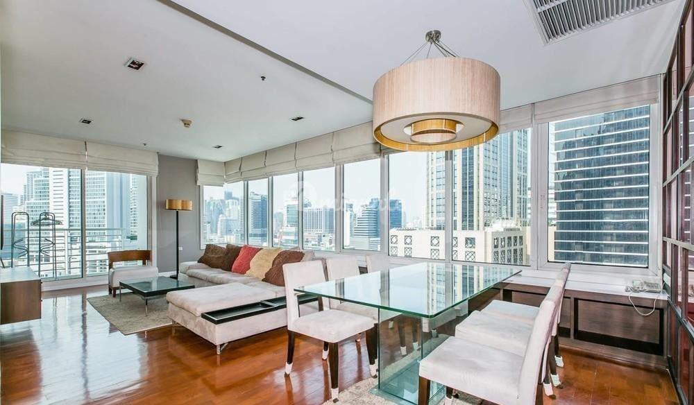 3 спален Кондо на продажу в Siri Residence (Siri Residence)