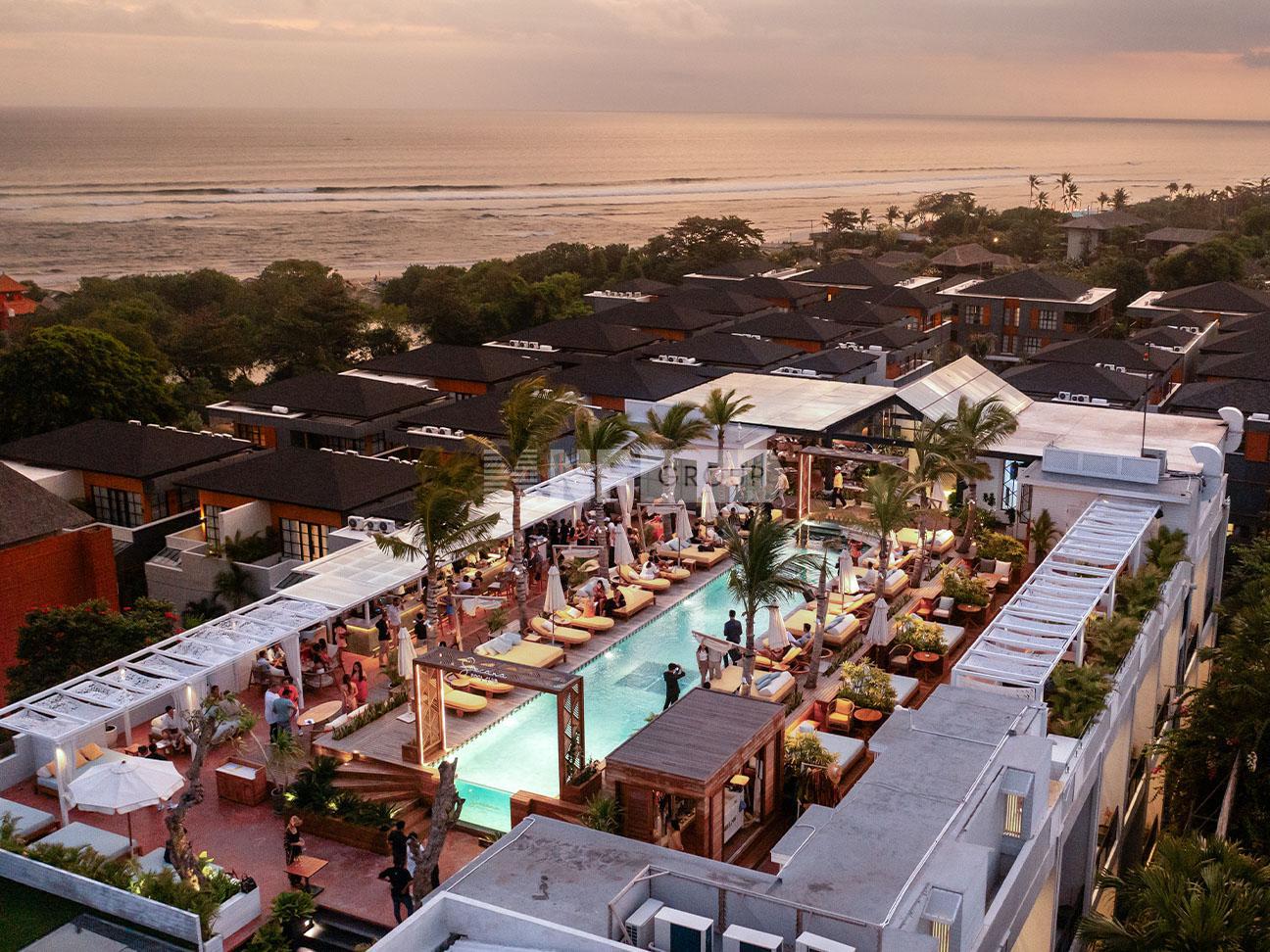 Stylish Beachside Loft Apartments in Berawa, Canggu