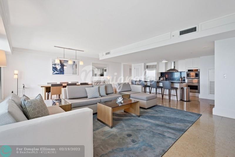 Кондоминиум в 1 N FT LAUDERDALE BCH BL , 1508 - Fort Lauderdale, Florida