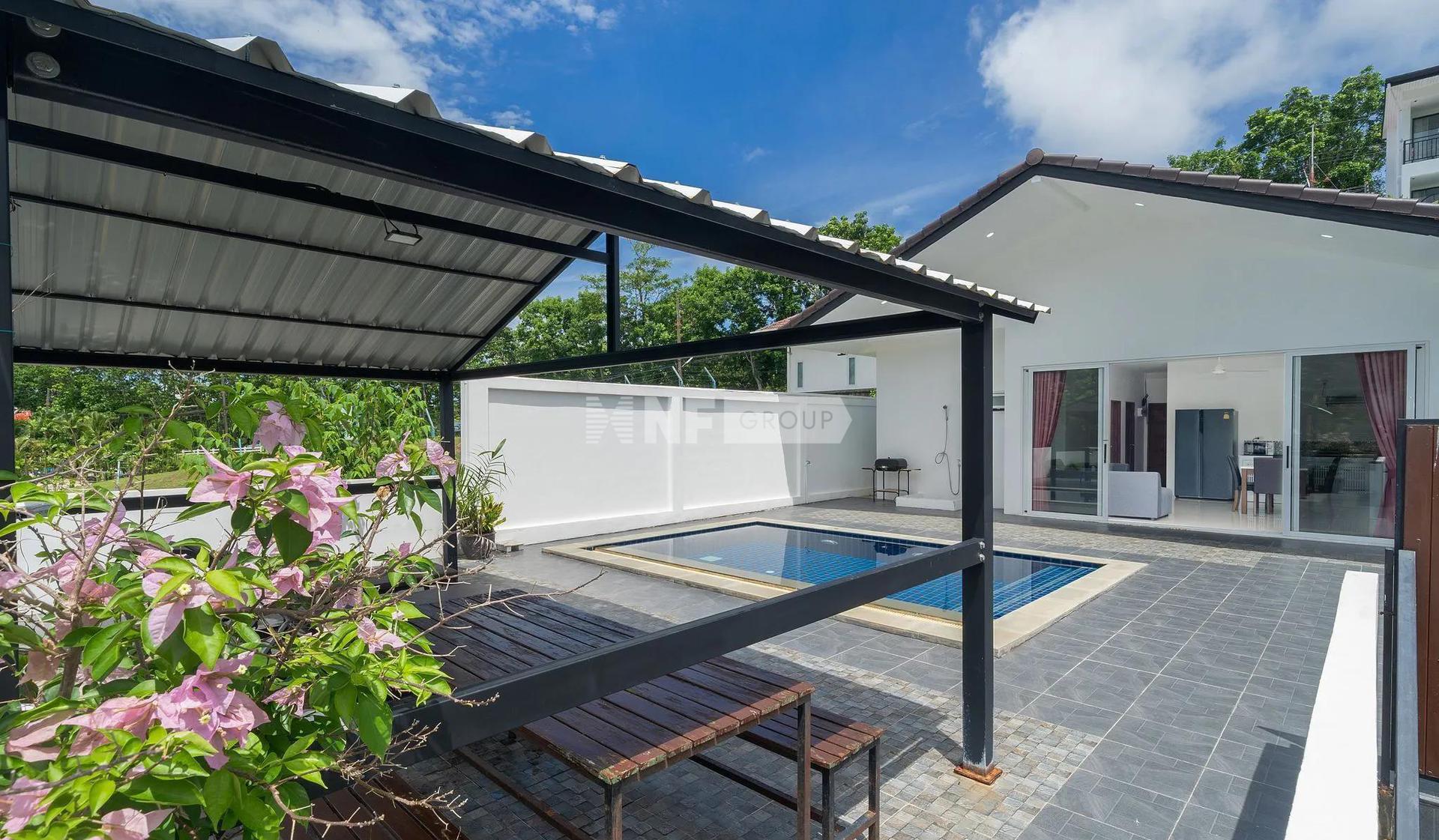 Contemporary 3 Bedrooms Villa in Chalong