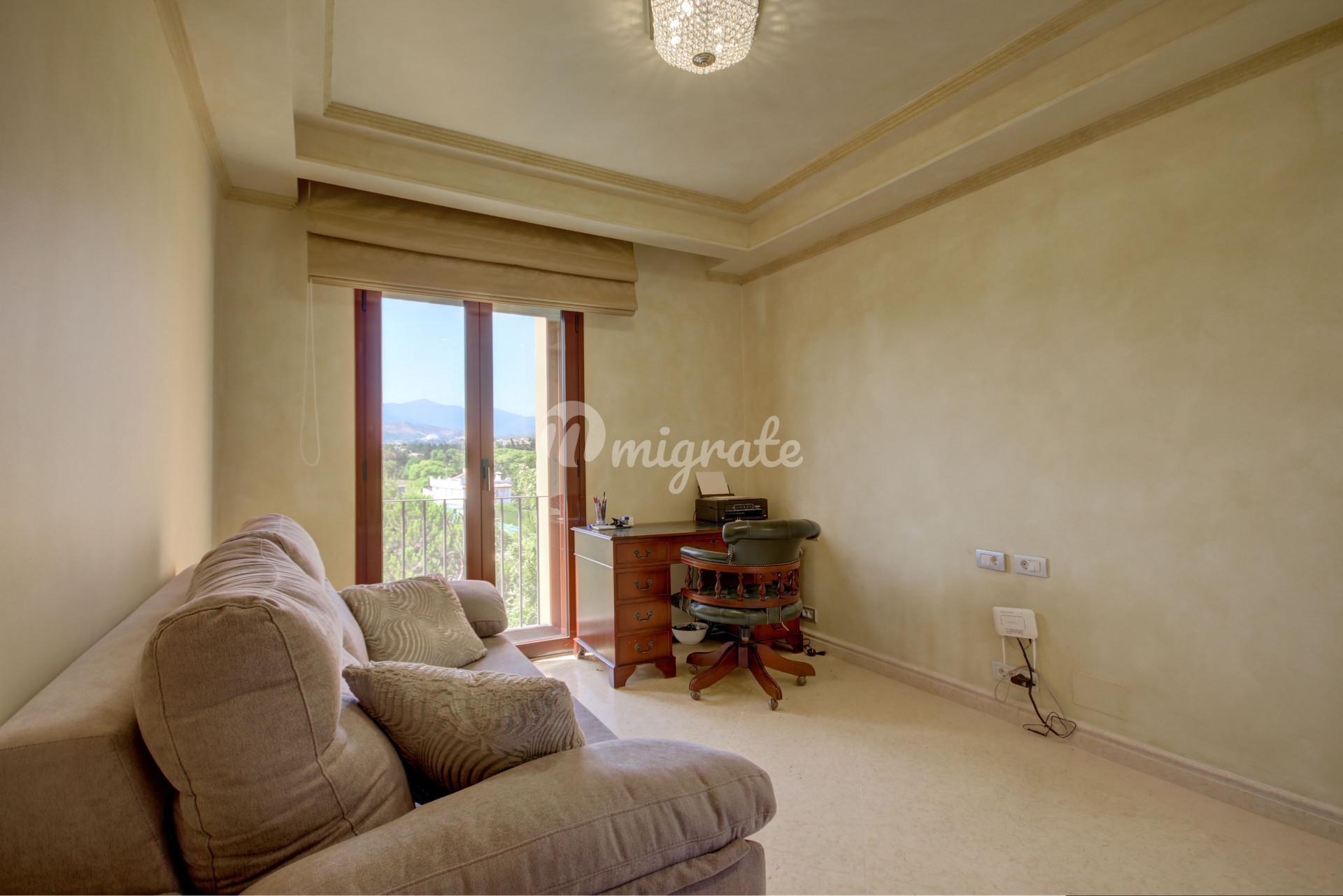 Пентхаус в Los Granados del Mar, Estepona, Malaga