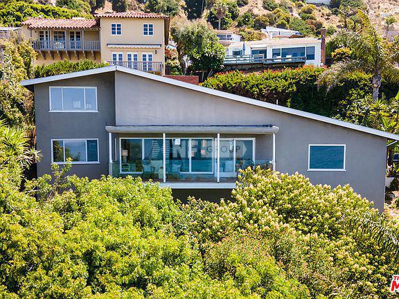 Дом с видом на океан в Лос-Анджелесе (17728 Porto Marina Way, Pacific Palisades, CA 90272)