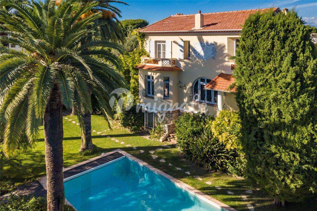 Вилла в Кап д