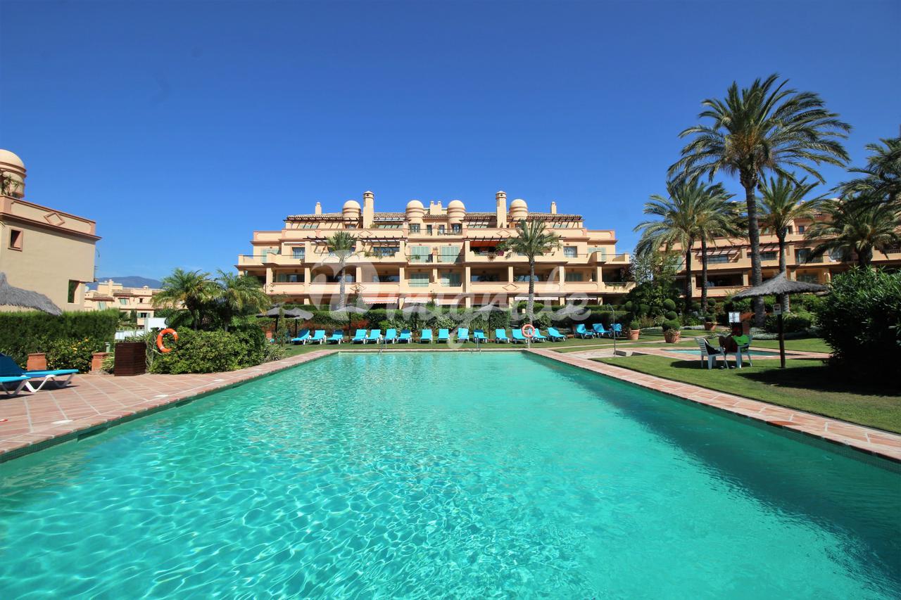 Пентхаус в Los Flamingos, Benahavis, Malaga