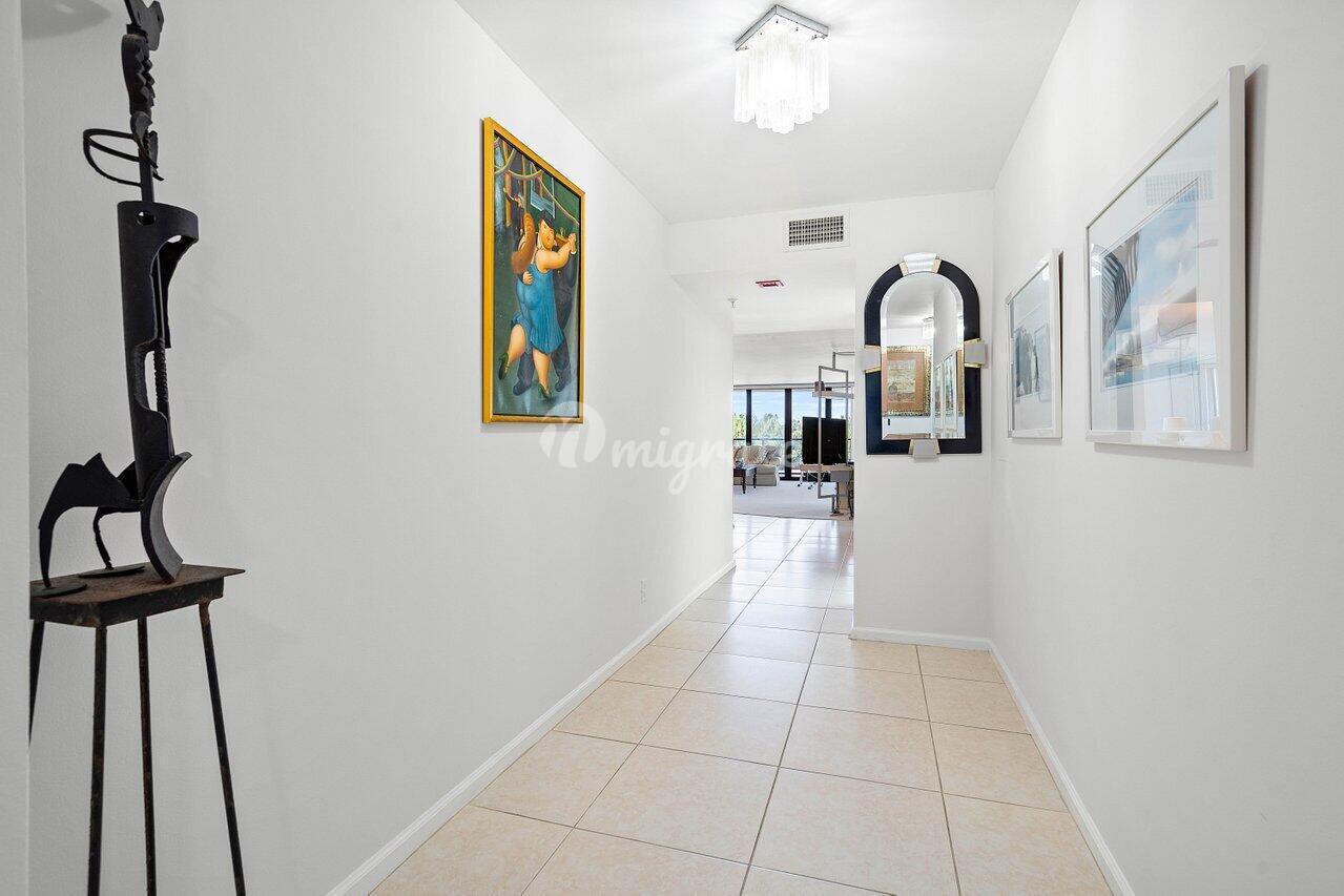 Кондоминиум в 3440 S Ocean Boulevard, 205s - Palm Beach, Florida