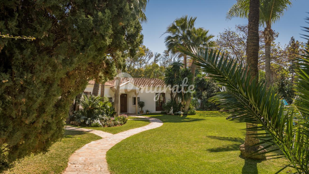 Вилла в Guadalmina Baja, Marbella, Malaga