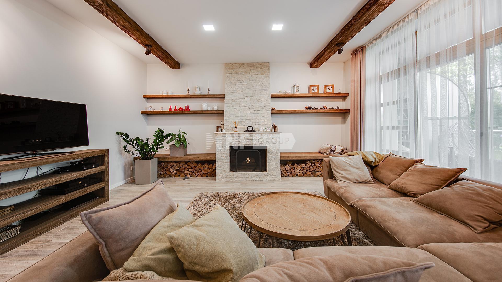 «Парк Авеню» (Park Avenyu)