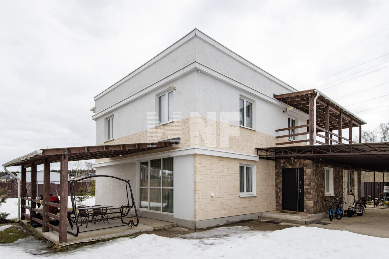 Загородный 🏠 дом 225 м² в поселке Гайд Парк на Калужском  шоссе, цена 29 млн. руб. | Лот hs9916469