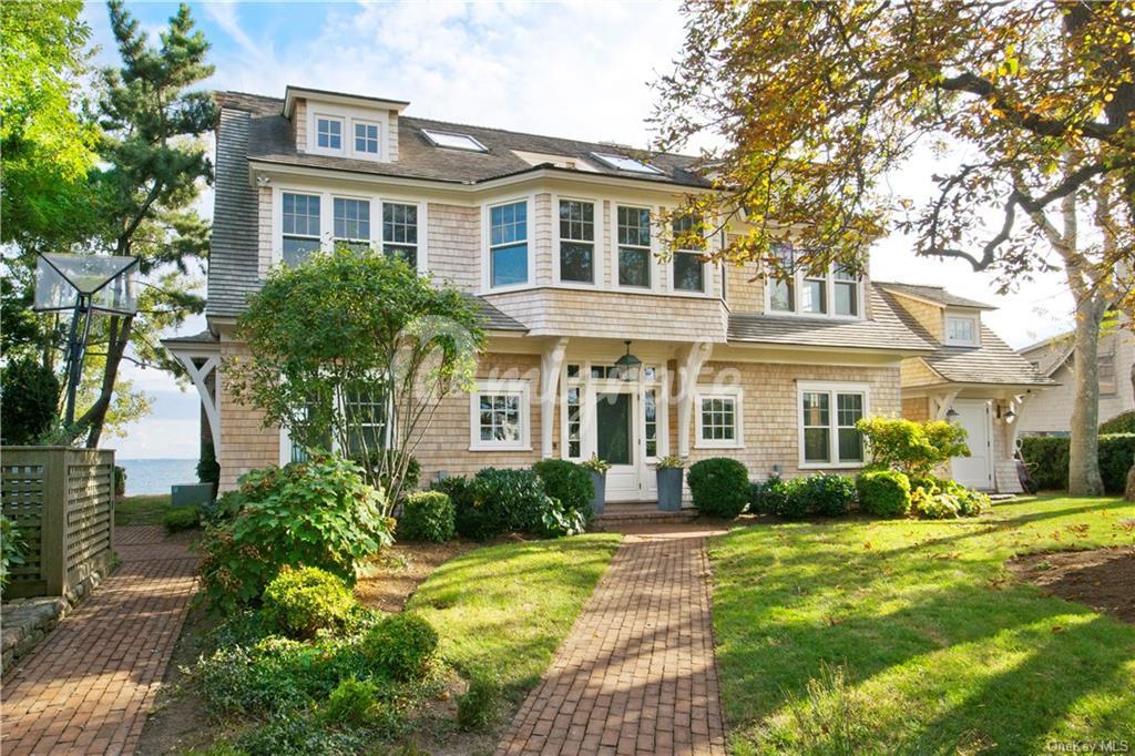 Вилла в 46 Compo Mill Cove - Call Listing Agent, Connecticut