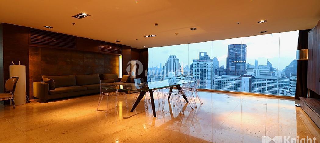 Кондоминиум в Condominium The Master Centrium Asoke-Sukhumvit, 710 sq.m