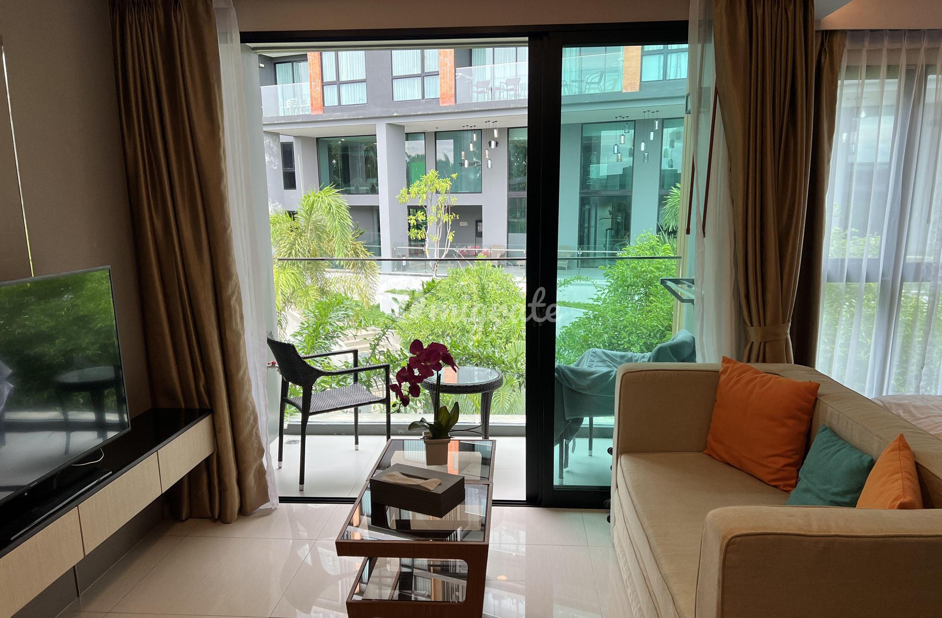 Студия Кондо на продажу в Mida Grande Resort Condominiums (Mida Grande Resort Condominiums)