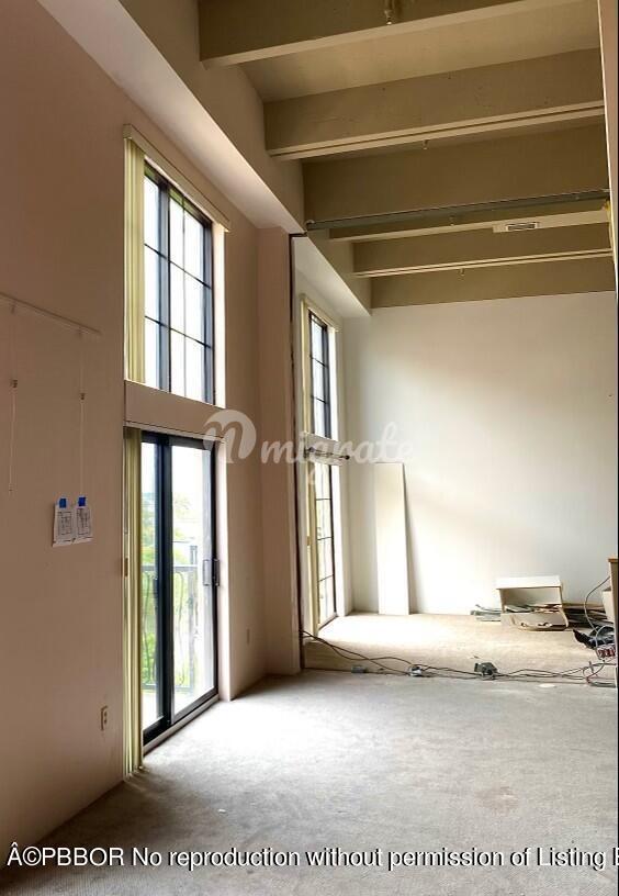 Кондоминиум в 101 N Clematis Street, 306 - West Palm Beach, Florida