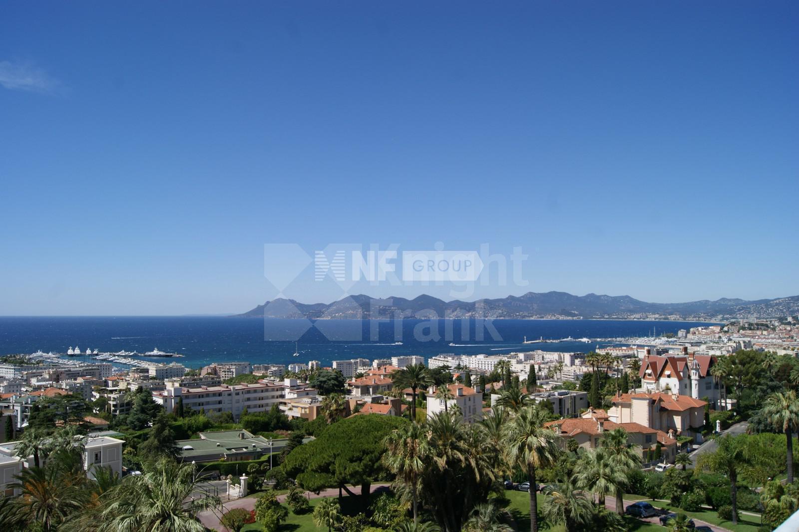 Роскошные апартаменты в Каннах