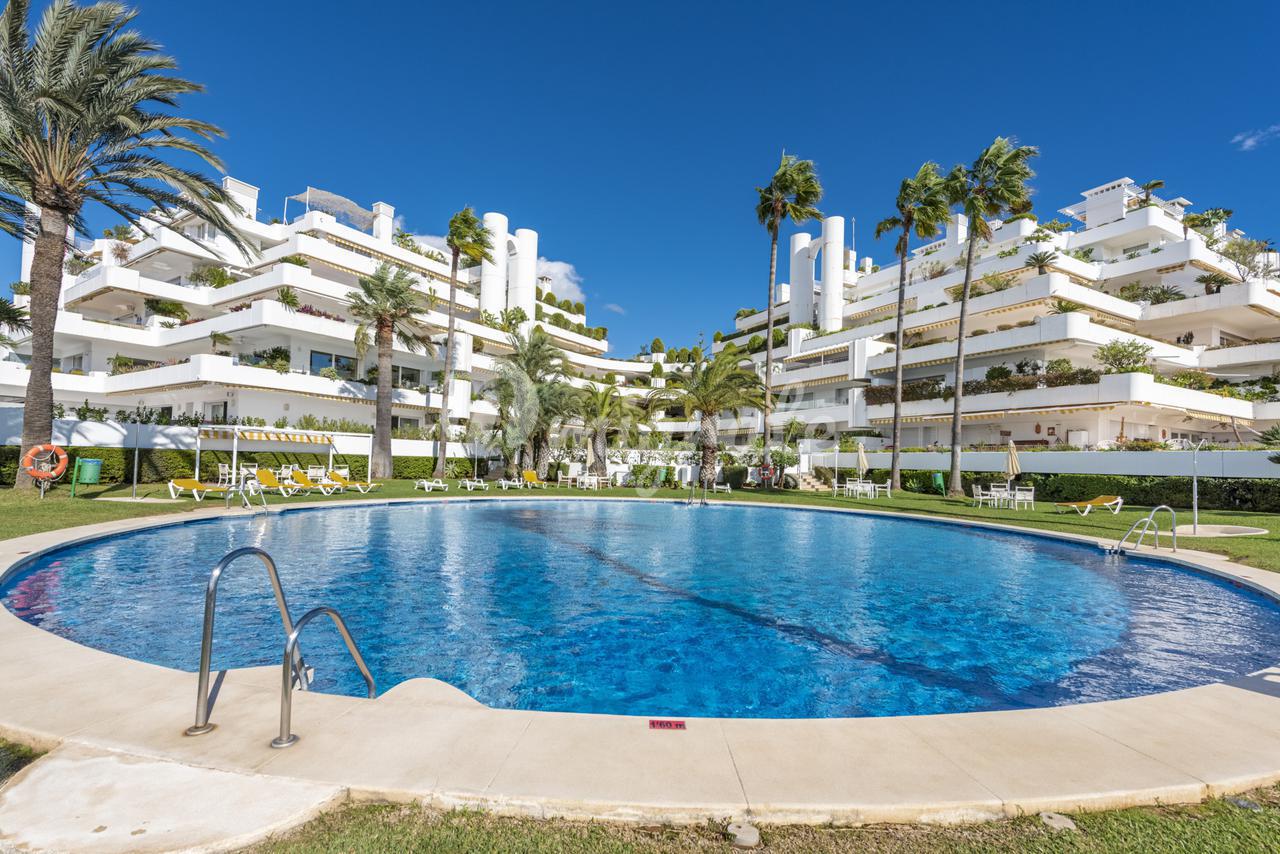 Апартамент в Terrazas de Las Lomas, Marbella, Malaga