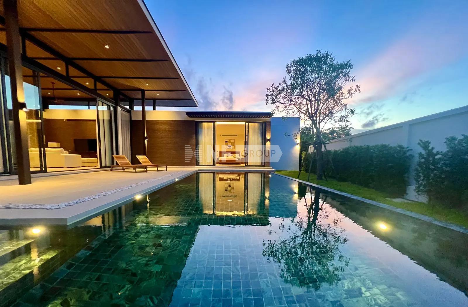Boat Avenue Residence