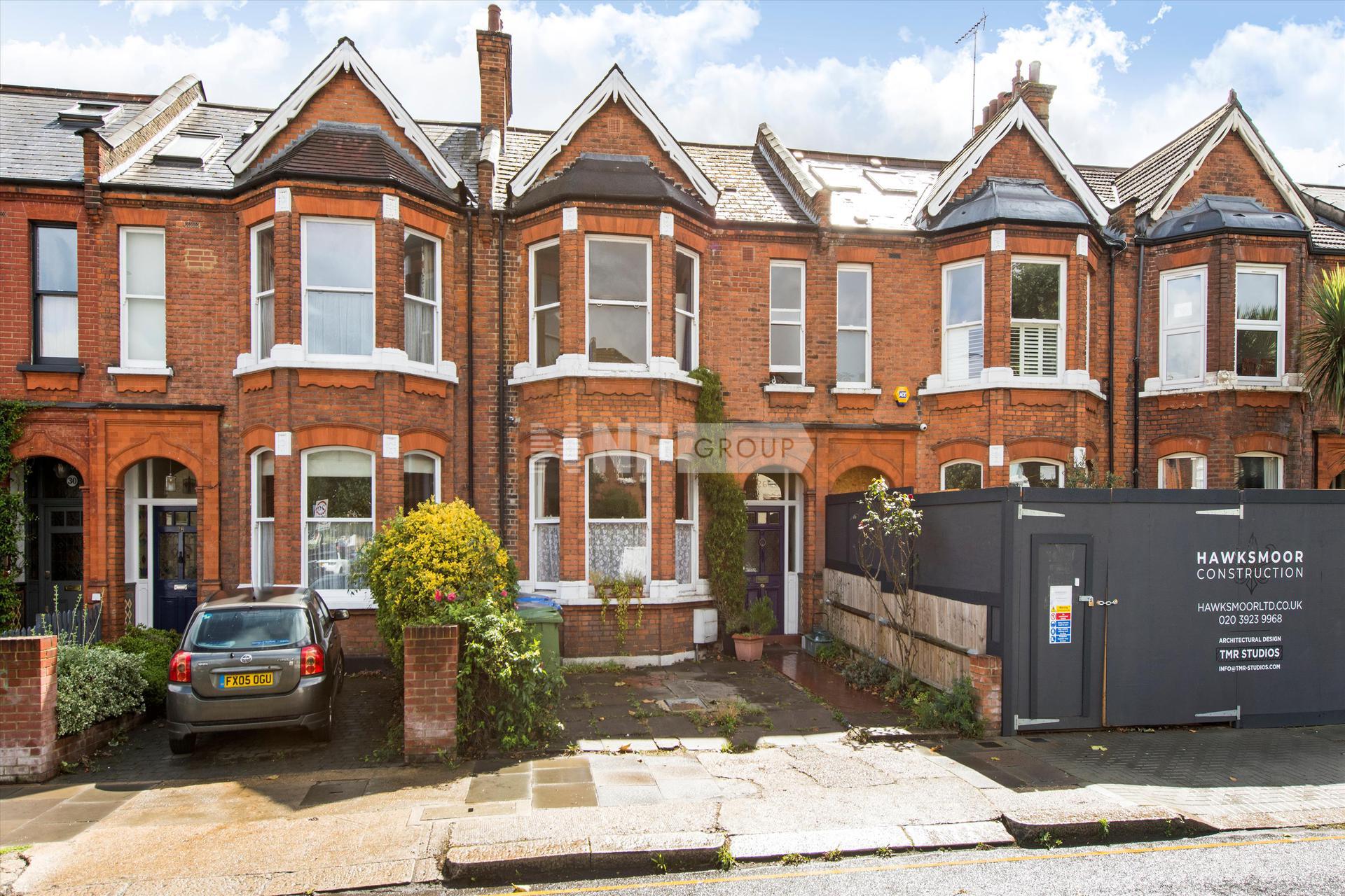 Вилла в Wrentham Avenue, London, NW10