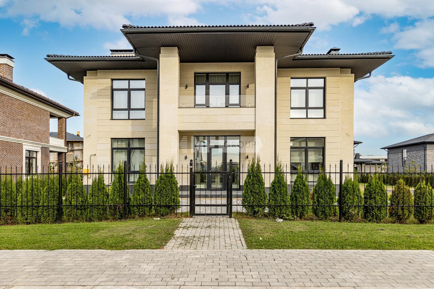 «Павловы Озера» (Pavlovy Ozera)