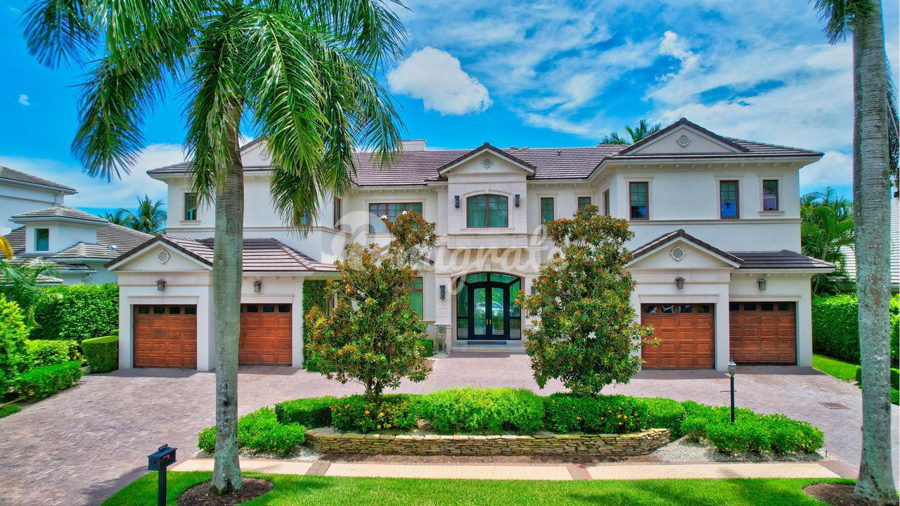 Вилла в 6836  Queenferry Circle - Boca Raton, Florida
