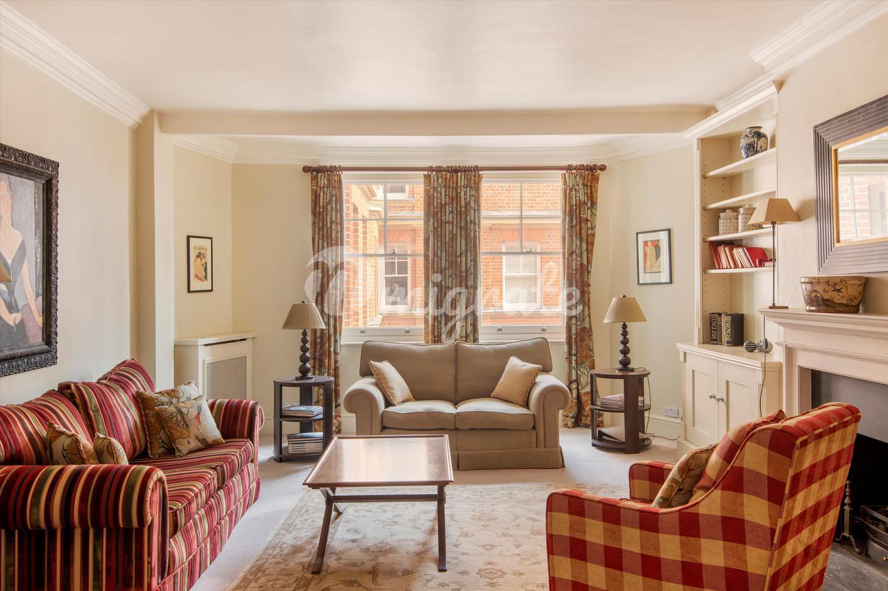 Квартира в Cheyne Court, Royal Hospital Road, London, SW3