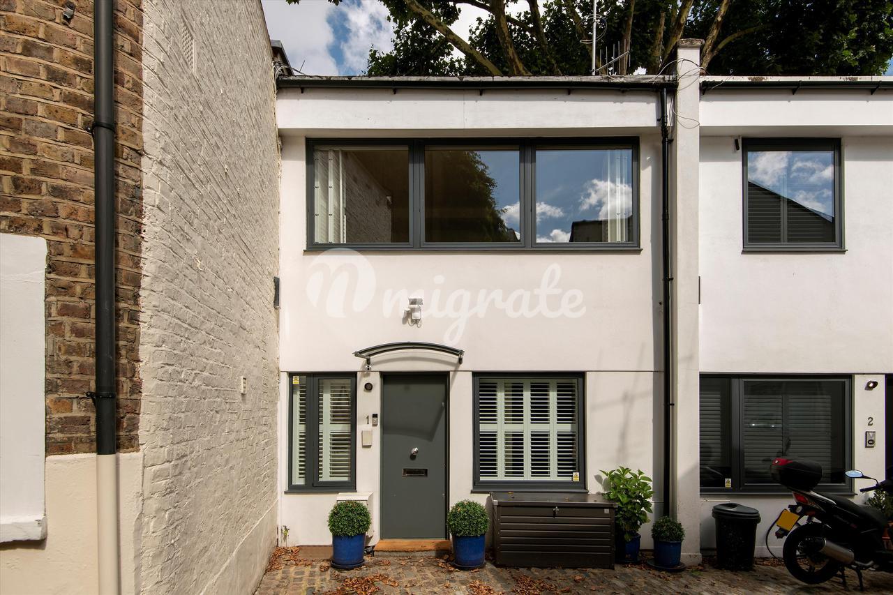 Вилла в Simon Close, London, W11