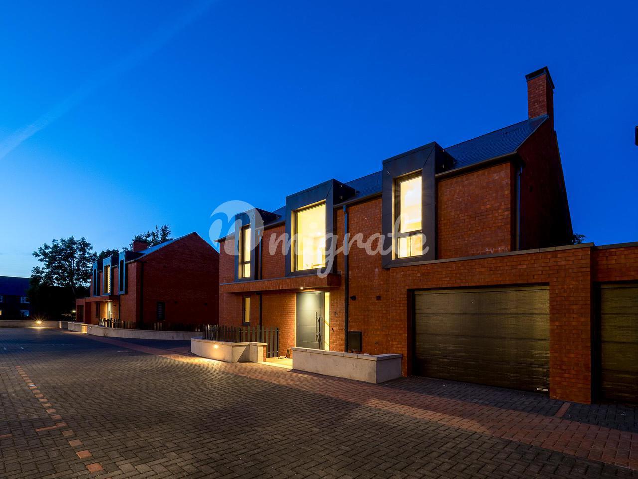 Вилла в Shipston Road, Stratford-upon-Avon, Warwickshire, CV37.