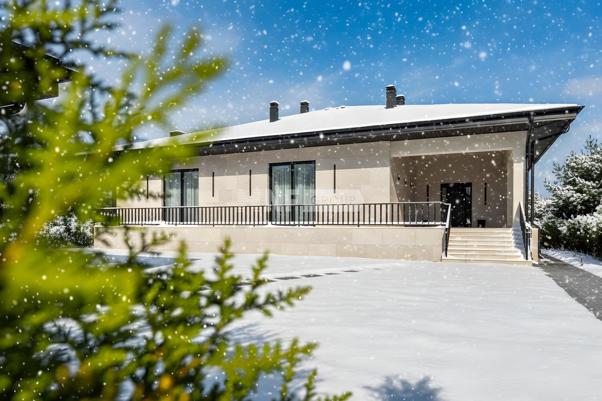 «Петровский» (Petrovskiy)