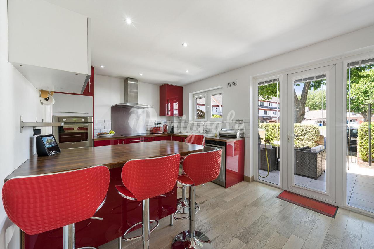 Вилла в William Ellis Way, London, SE16