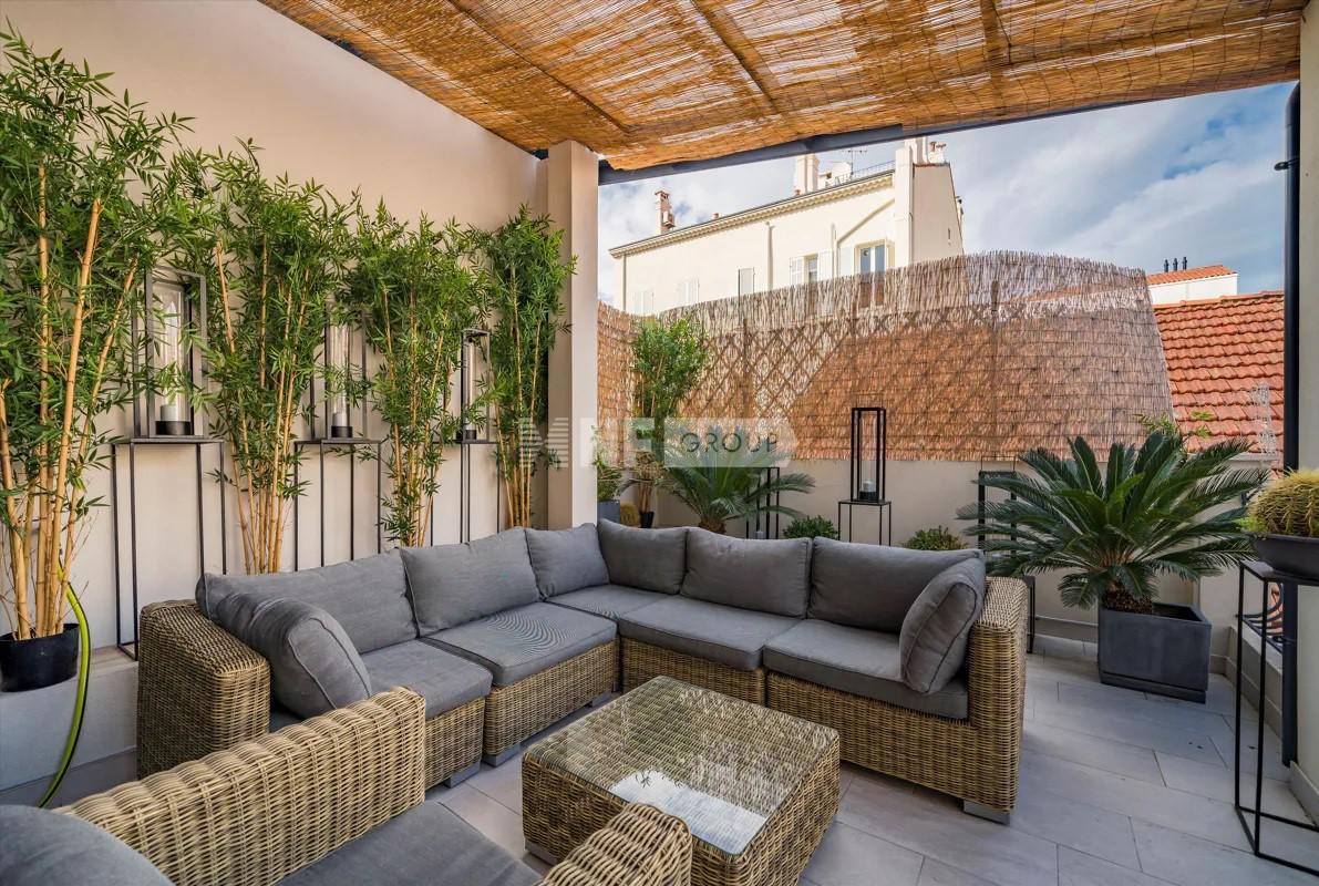 Апартаменты в центре Канн (rsi012008690)