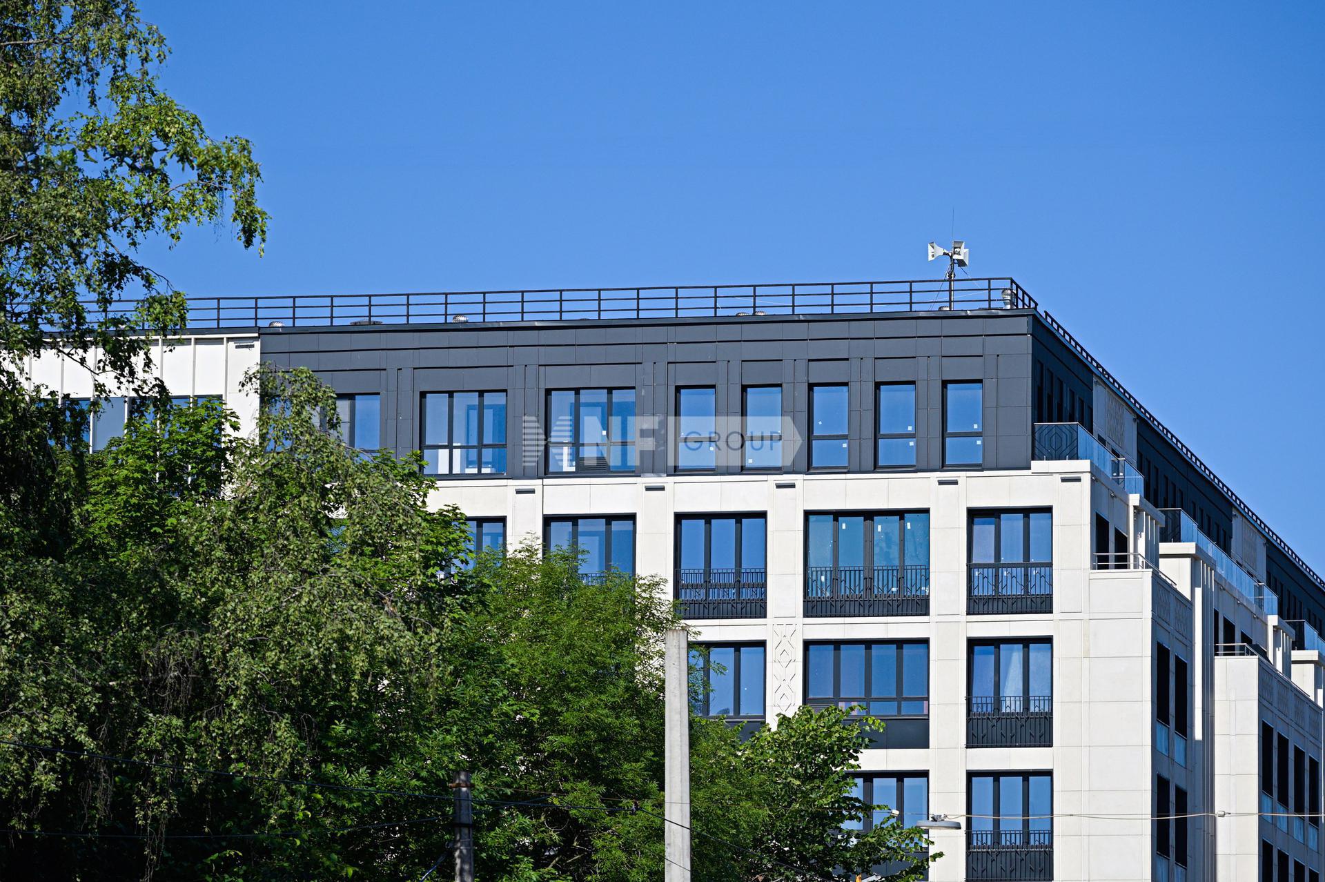 Фамилия (Familia)