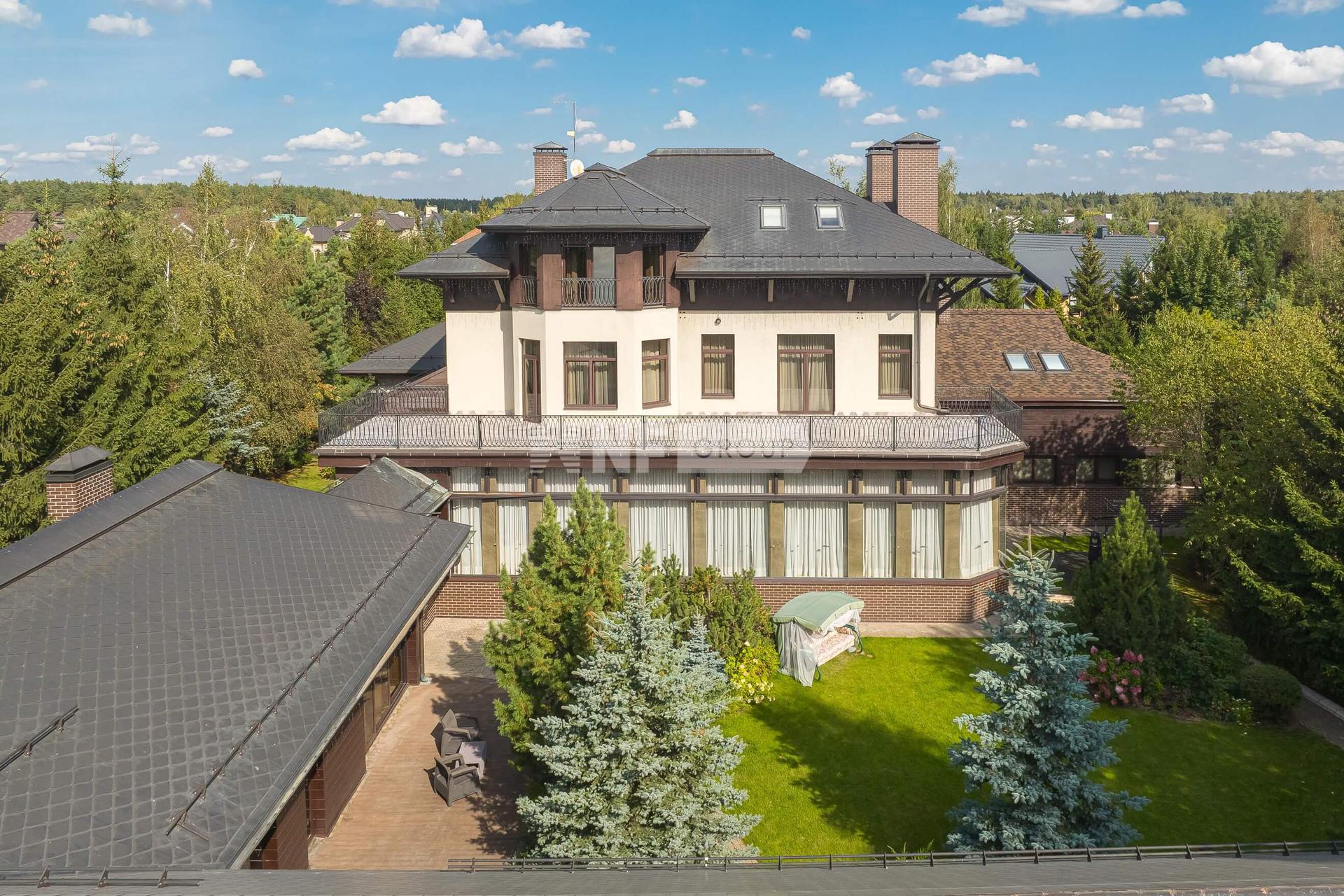 «Павлово» (Pavlovo)