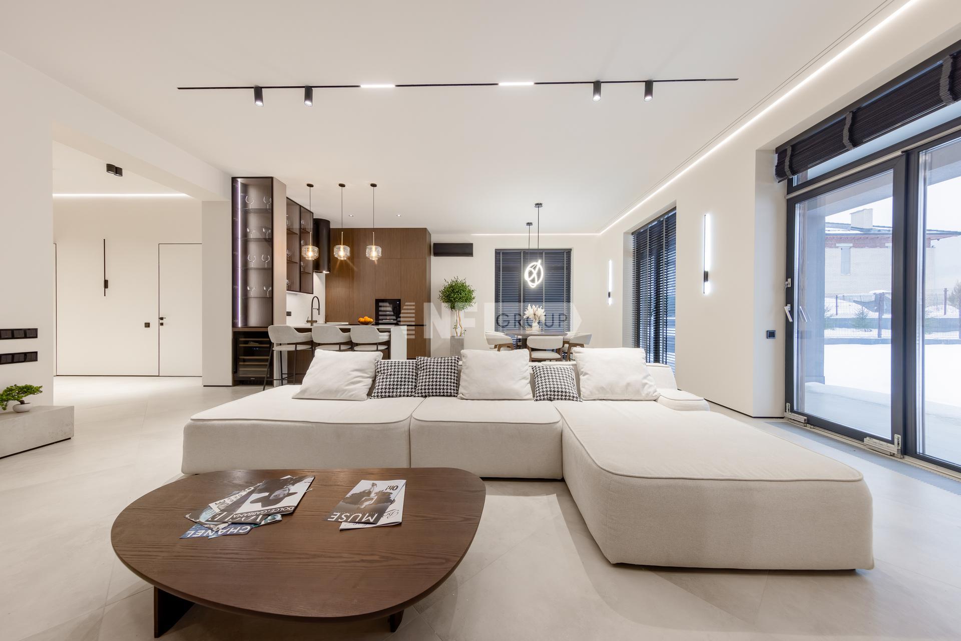 «Новорижский» (Novorizhskiy)