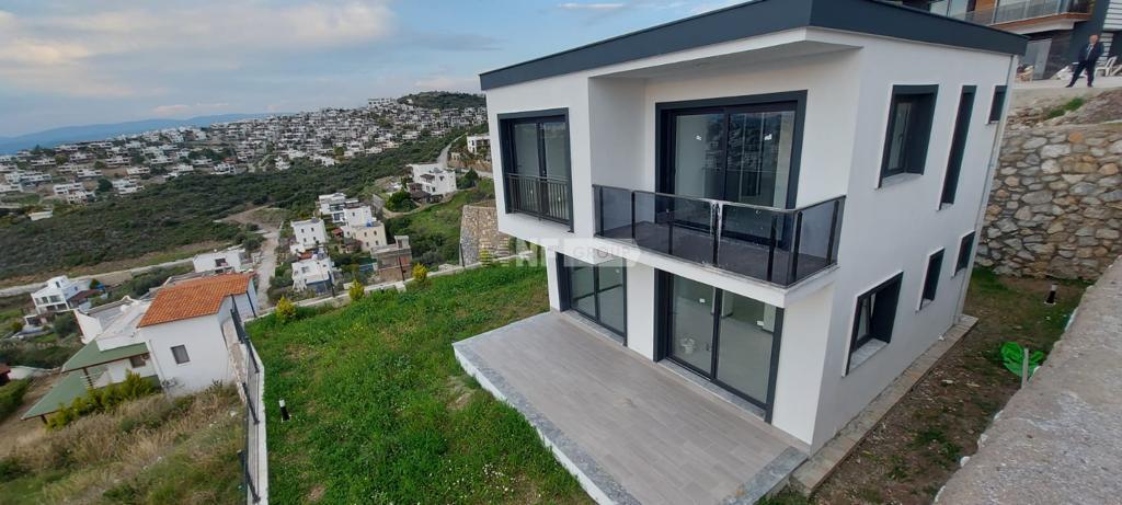 Вилла на берегу моря в Бодруме (Ayberk Bogazici Bodrum AD368)