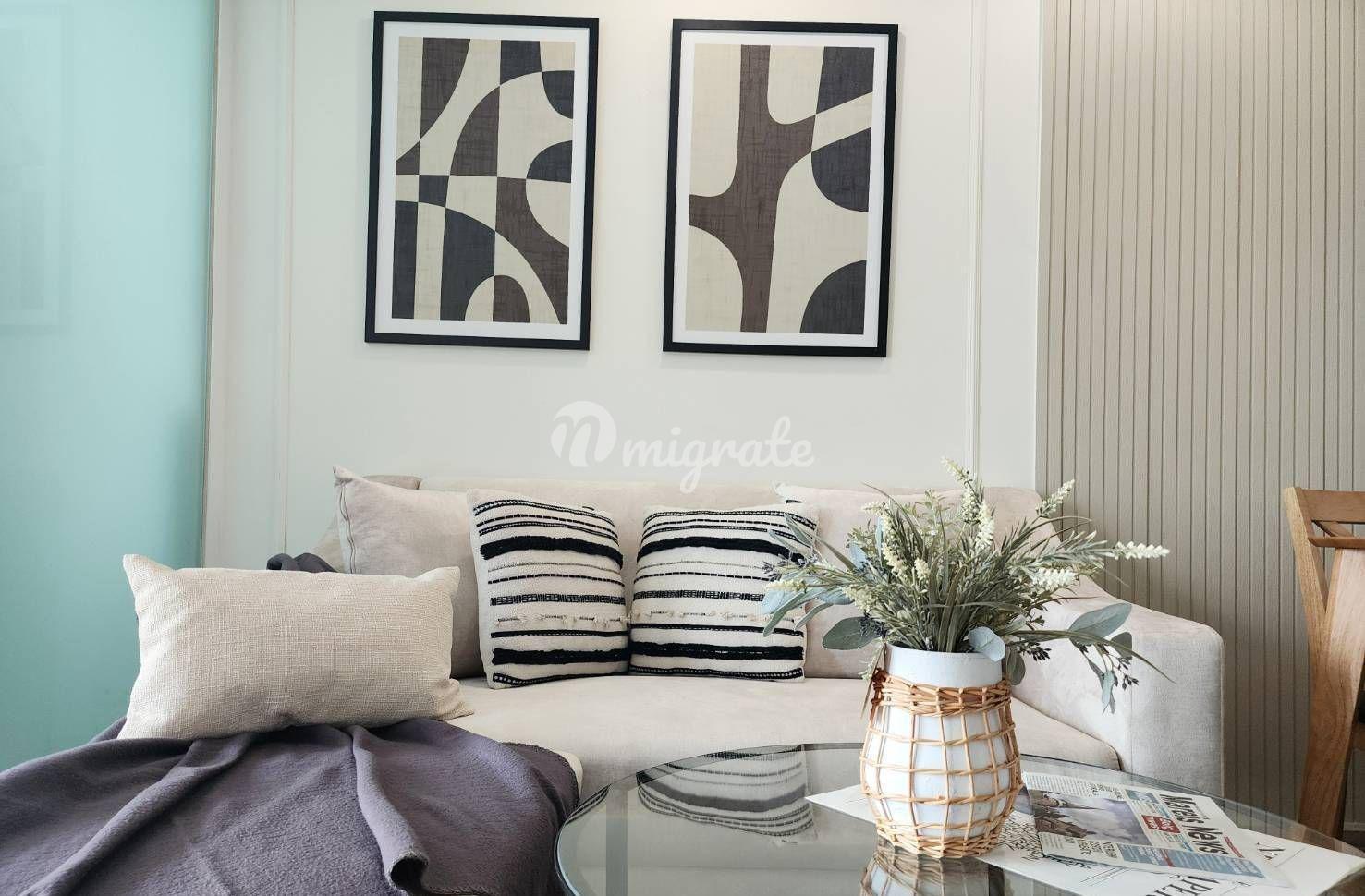 1 спален Кондо на продажу в The Light (The Light)