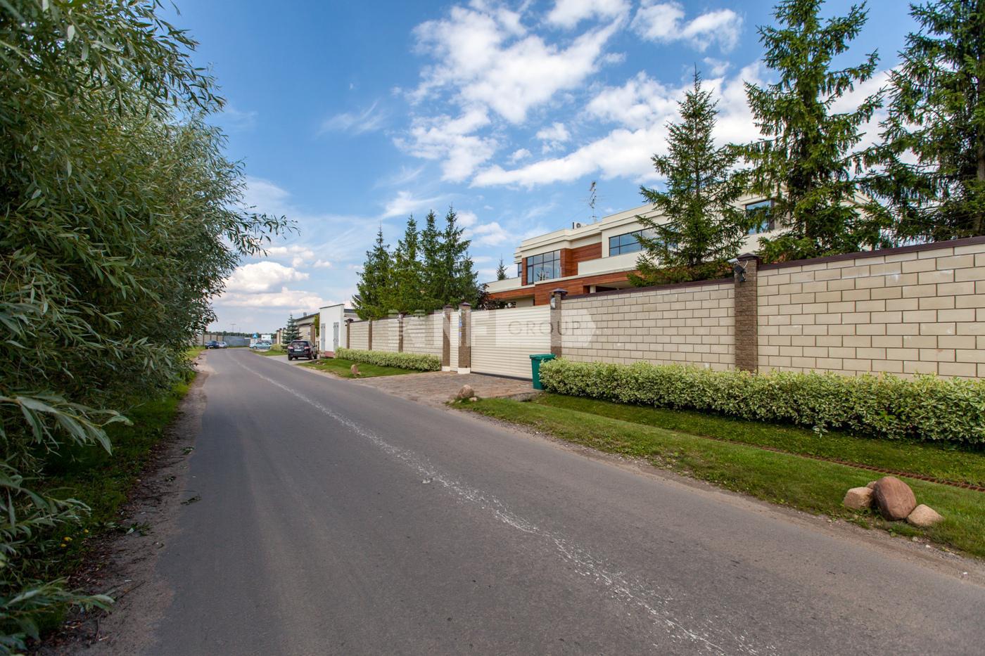 «Десять ярдов» (Desyat yardov)