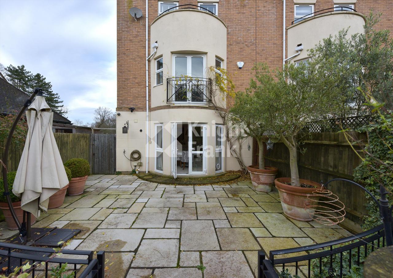 Продажа - Вилла в Boundary Drive, Moseley, Birmingham, West Midlands, B13 -  Бирмингем в Великобритании, цена € 717 510 | KF.expert