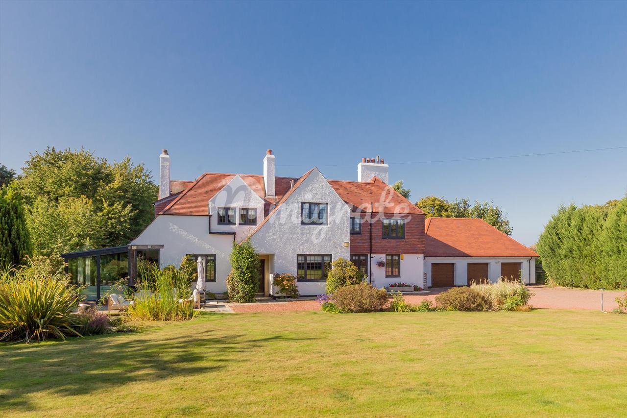 Вилла в Kings Road, Longniddry, East Lothian, EH32