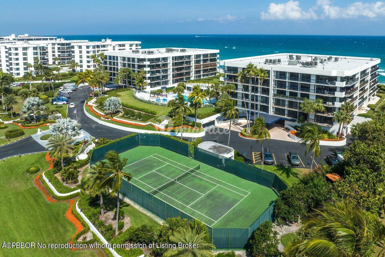 Кондоминиум в 3140 S Ocean Boulevard, 502S - Palm Beach, Florida
