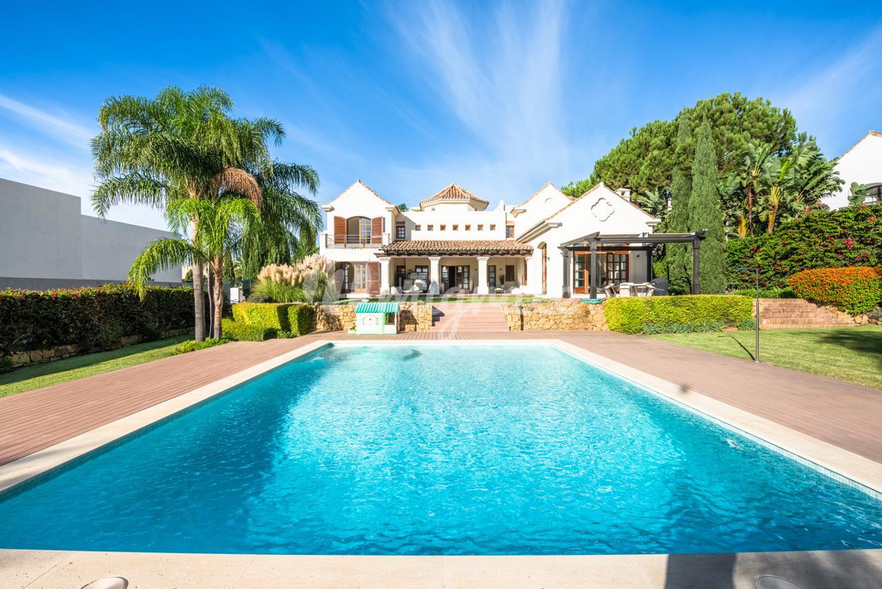 Вилла в Los Flamingos Golf, Benahavis, Malaga