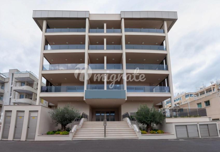 Квартира с 3 спальнями в туристическом районе Агиос Тихонас, Лимассол
 (3 Bedroom Apartment in Agios Tychonas Tourist Area, Limassol)